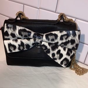 Black Clutch